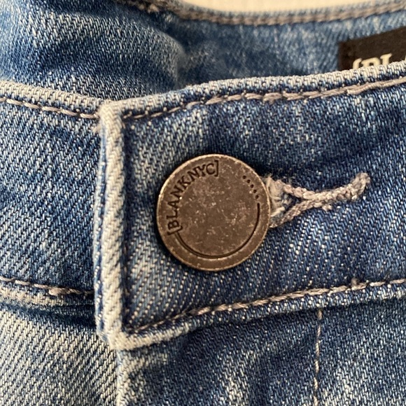 BlankNYC Jeans - Picture 5 of 9